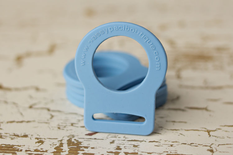 Adapter - Blue Button Pacifier Ring