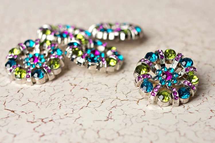 Lisa - Purple/Teal/Artichoke Rhinestone Button